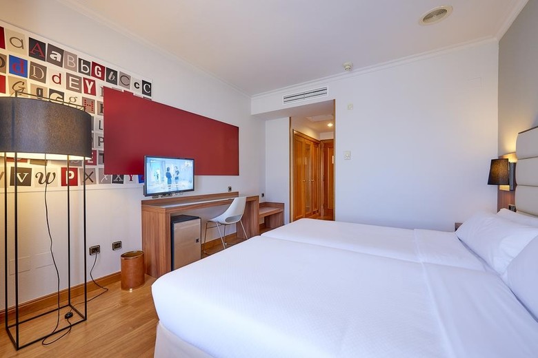 Hotel TRYP Los Galeones