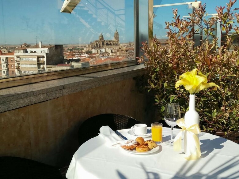 Hotel Alameda Palace