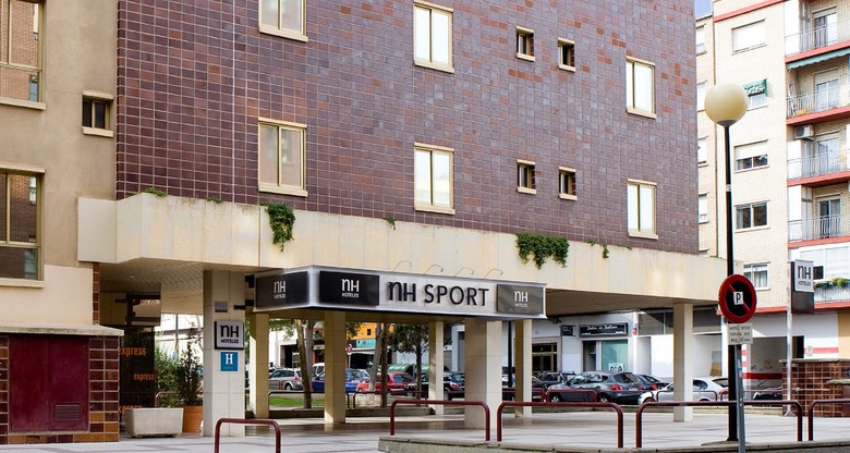 Hotel NH Sport