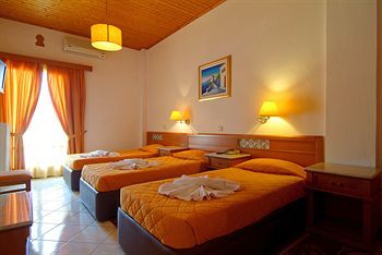 Acropole Delphi Hotel