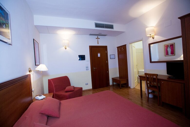 Hotel Roccaporena
