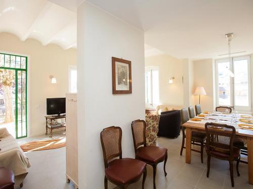 Villa Holiday Home Arenys De Munt 2446