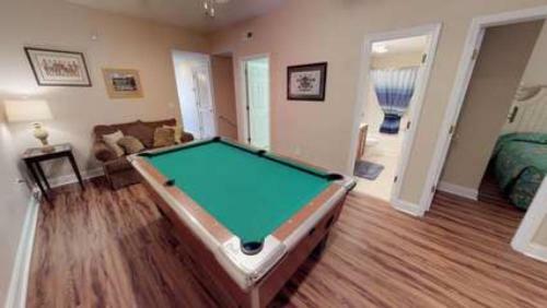 Coconut Grove 204 Villa