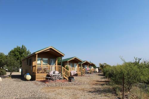 Verde Valley Canyon View Cottage 6