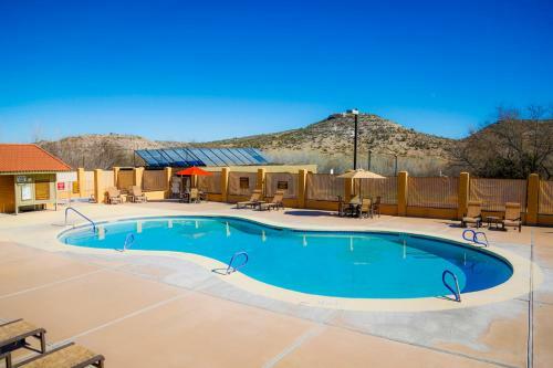 Verde Valley Canyon View Cottage 6