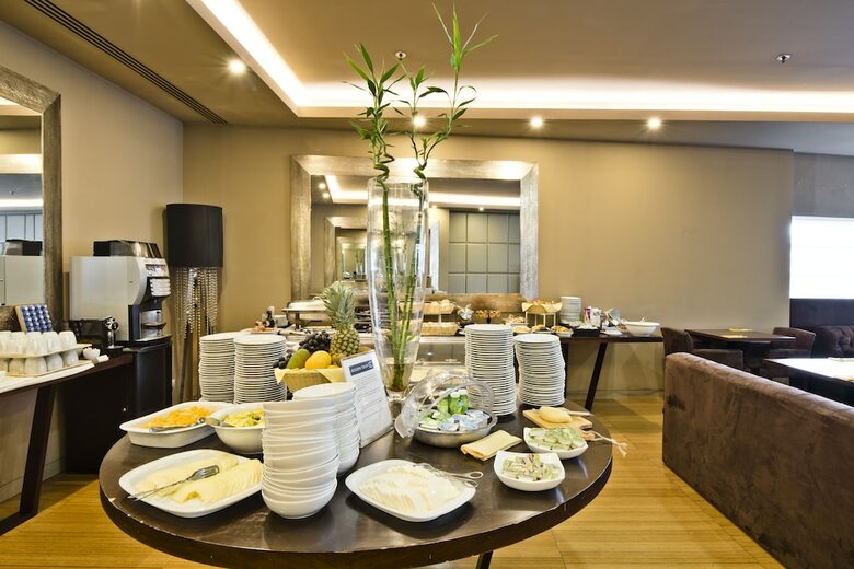 Hotel Golden Tulip S�o Jo�o Da Madeira