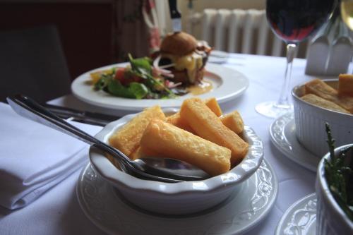 Worsley Arms Hotel