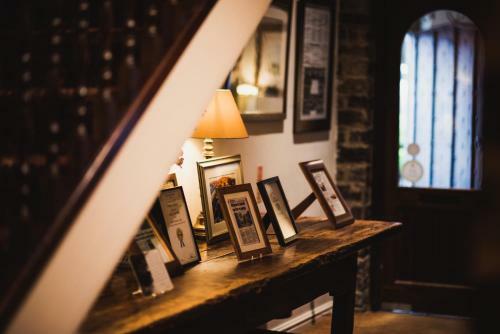 Hotel Holdsworth House