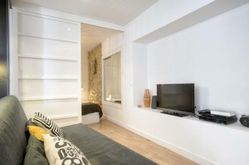 Apartamento Bmyguest - Castelo Charming Flat C22