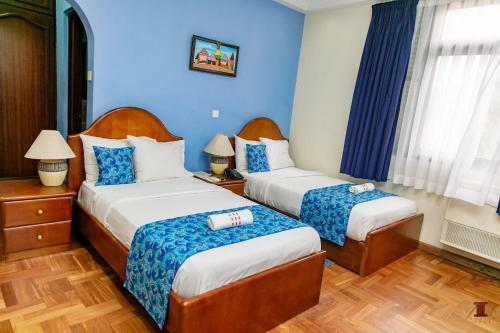 Hotel Mahogany Lodge