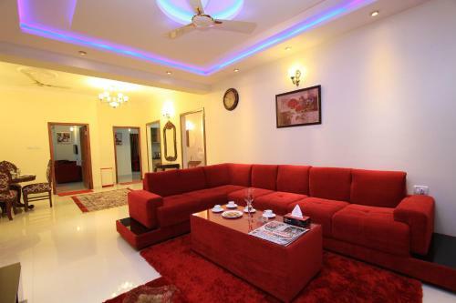 Am Suites And Service Apartments