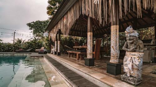 Hotel Alassari Plantation