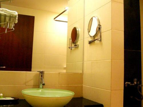 Green Wattana Hotel, Sentul City