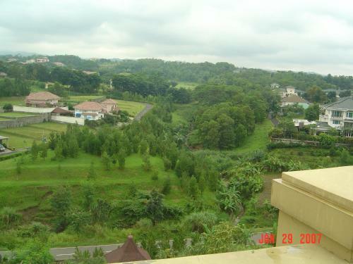 Green Wattana Hotel, Sentul City