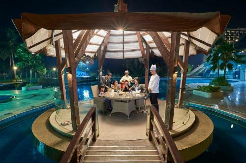 The E Hotel At Eskay Resorts