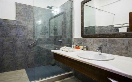 Hotel Fateh Niwas By Fateh Collection