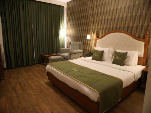 Hotel Midtown Grand