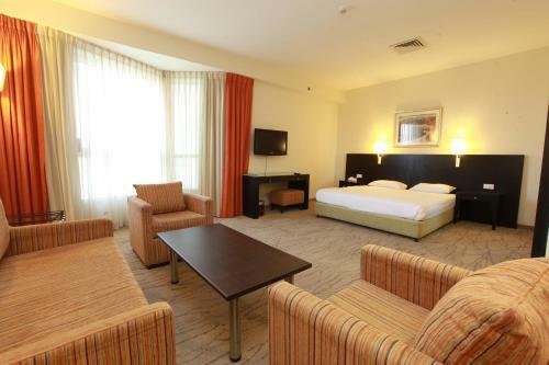Ein Kerem Hotel