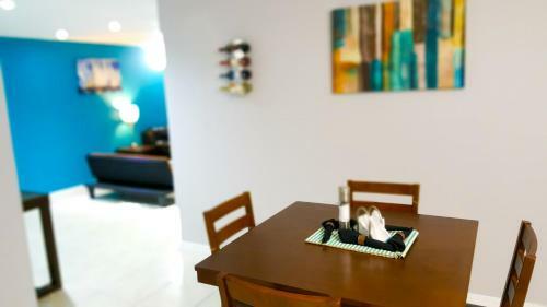 New Kingston Guest Apartments @ Donhead