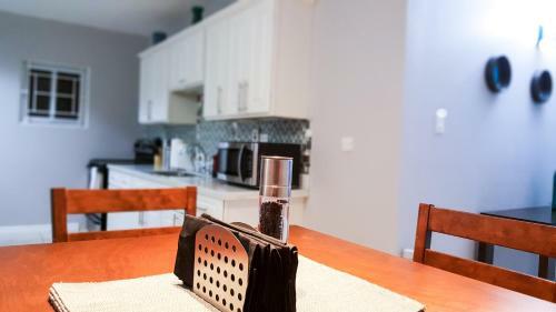 New Kingston Guest Apartments @ Donhead