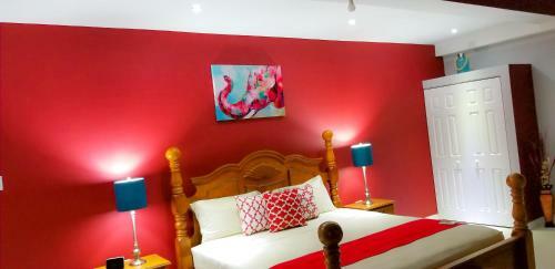 New Kingston Guest Apartments @ Donhead