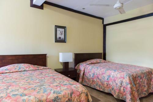 Rosehall Deluxe Bed & Breakfast