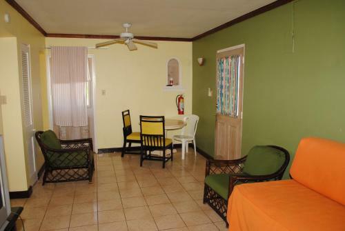 Apartamento Point Village Beach Studios & Suites