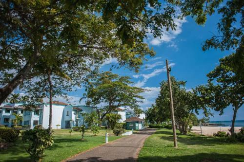 Apartamento Point Village Beach Studios & Suites