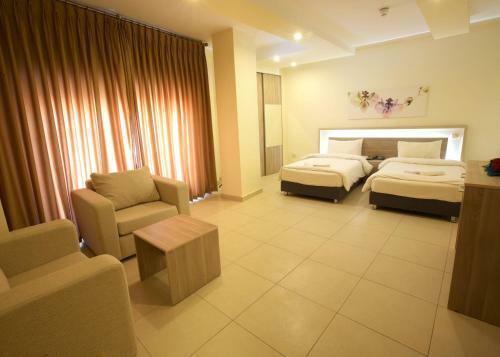 Apartamento Lujain Hotel Suites