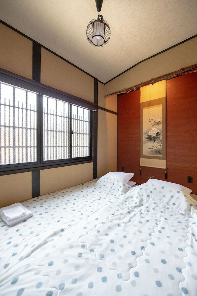 Yadoya Mibu Hakuou