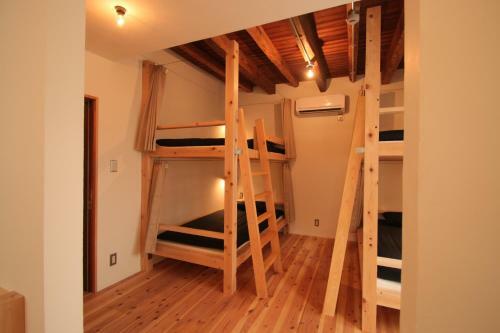 Albergue Lodging & Kin Osaka