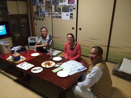 Hostal Guest House Genza