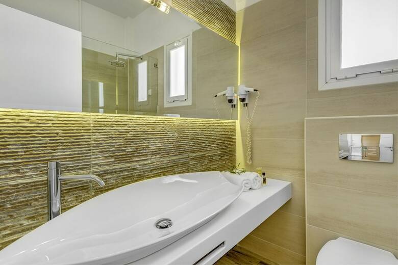 Hotel Benois