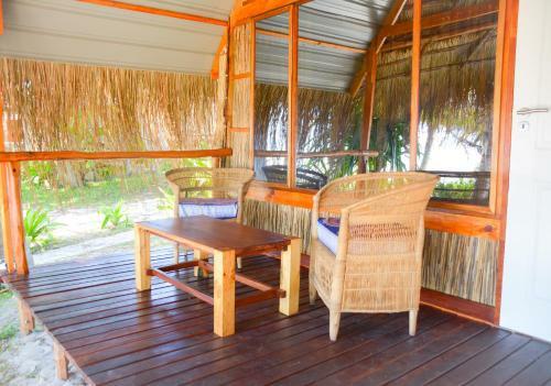 Hotel Baobab Beach Resort And Backpackers