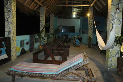 Lodge Dolphin Dhow Safaris