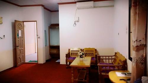 Wun Tawp Garden Hotel