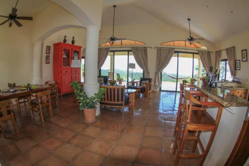 Hacienda Vista Del Mar