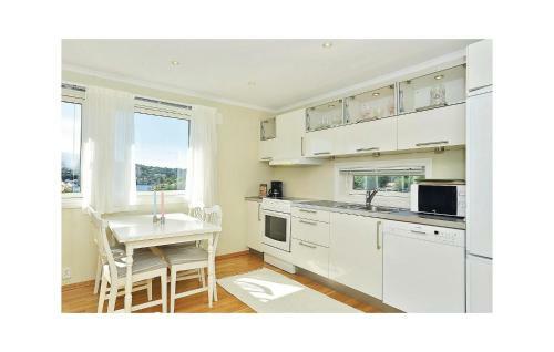 Apartment Straumsgrend Knappenveien