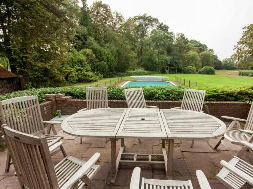 Holiday Home Vorstelijk Landhuis