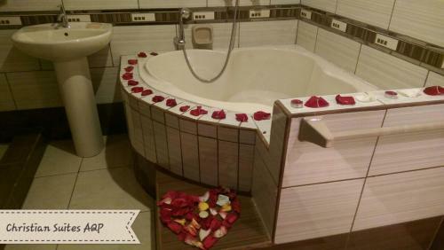 Hotel Christian Suites Aqp