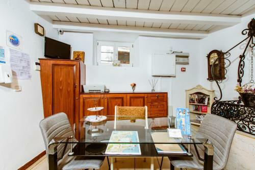 Bozzali Deluxe Hotel