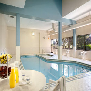 Hotel Travelodge Toronto East