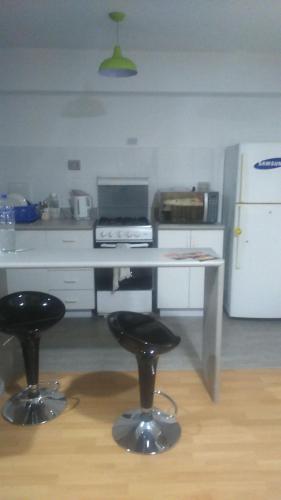 Apartamento En Edificio Centro Colonial