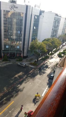 Apartamentos Amoblados De 1 Y 2 Dormitorios