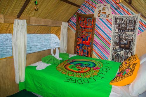 Uros Sol Y Luna Lodge