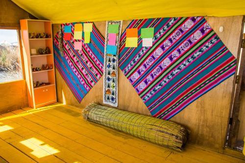 Uros Sol Y Luna Lodge
