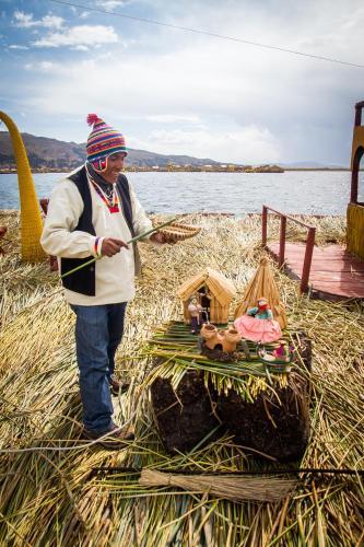 Uros Sol Y Luna Lodge