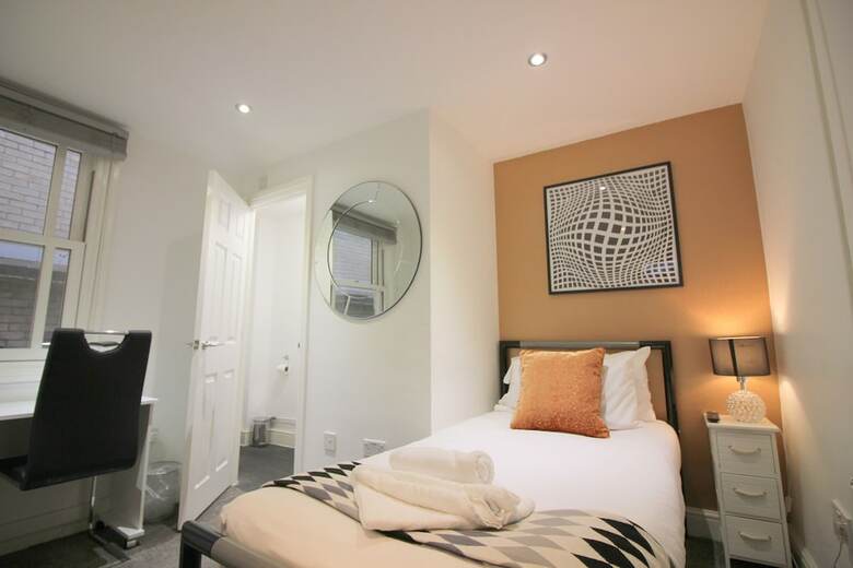 Hostal Cambridge City Rooms (peymans)