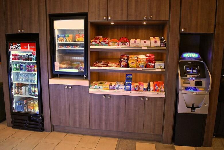 Hotel Holiday Inn Express Vancouver Airport