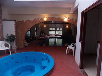 Hotel San Remo Villa Corral Aparts